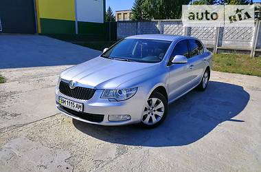 Skoda Superb  2011