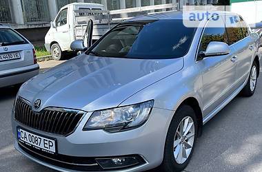 Skoda Superb  2013