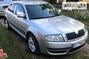 Skoda Superb  2004