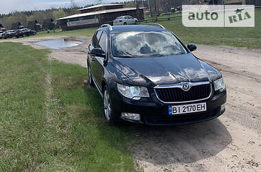 Skoda Superb  2011