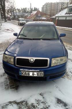 Skoda Superb  2002