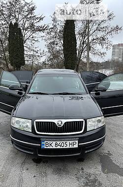 Skoda Superb  2008