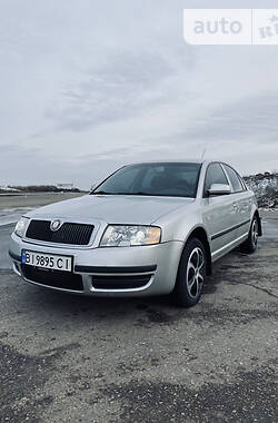 Skoda Superb  2005