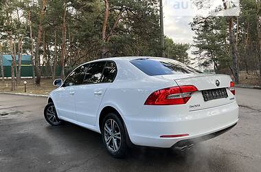 Skoda Superb  2015