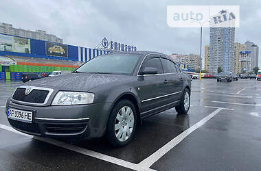 Skoda Superb Elegance 2003