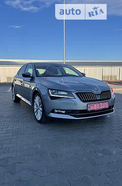 Skoda Superb  2015