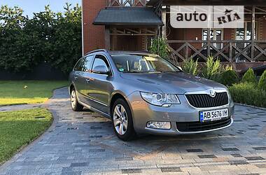 Skoda Superb  2012