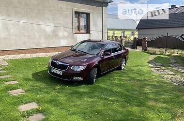 Skoda Superb TSI 2011