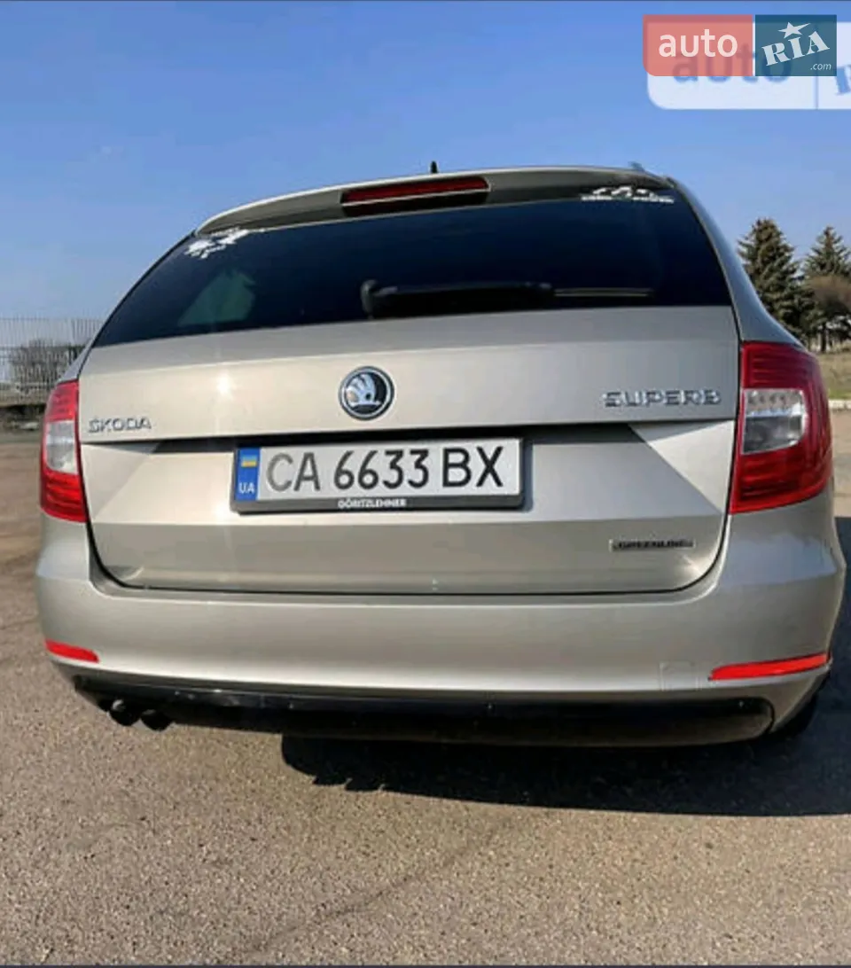 2013 Skoda Superb - мініатюра 2