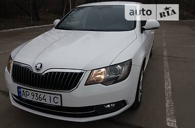 Skoda Superb  2014