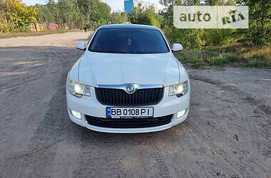 Skoda Superb  2012