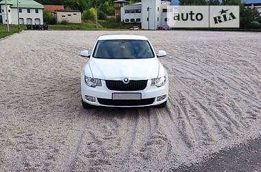 Skoda Superb  2009