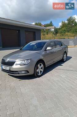 Skoda Superb 2015