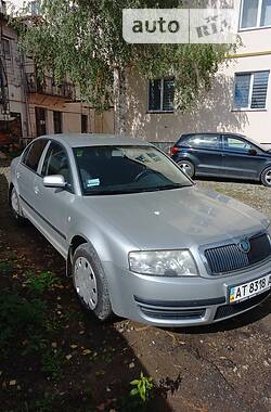 Skoda Superb  2006