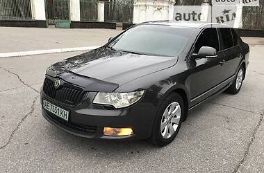 Skoda Superb  2011