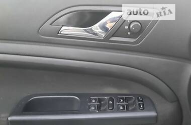 Skoda Superb  2008