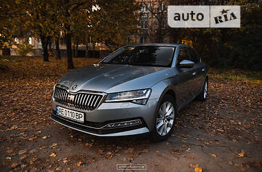 Skoda Superb  2020