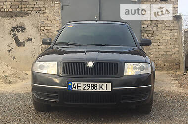 Skoda Superb  2002