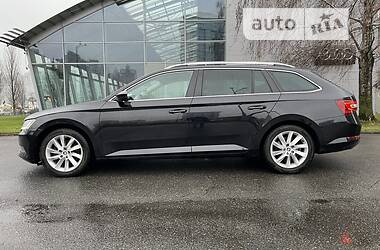 Skoda Superb  2017