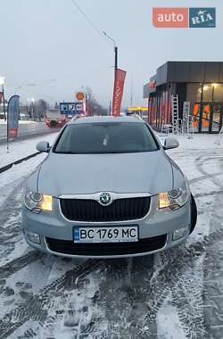 Skoda Superb  2010