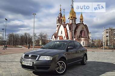 Skoda Superb  2006