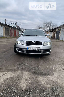 Skoda Superb 1 2004