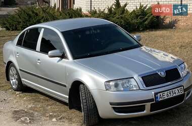 Skoda Superb  2002