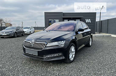 Skoda Superb  2022