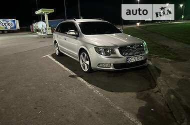 Skoda Superb  2010