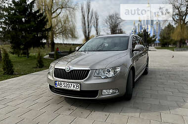 Skoda Superb  2010