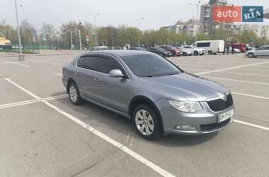 Skoda Superb  2013