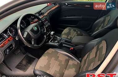 Skoda Superb  2010