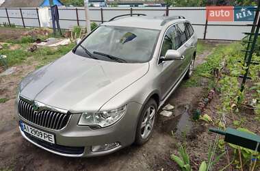 Skoda Superb  2010