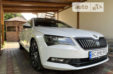 Skoda Superb  2016