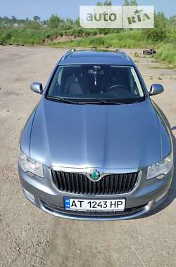 Skoda Superb  2010