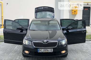 Skoda Superb  2014