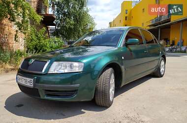 Skoda Superb 2004