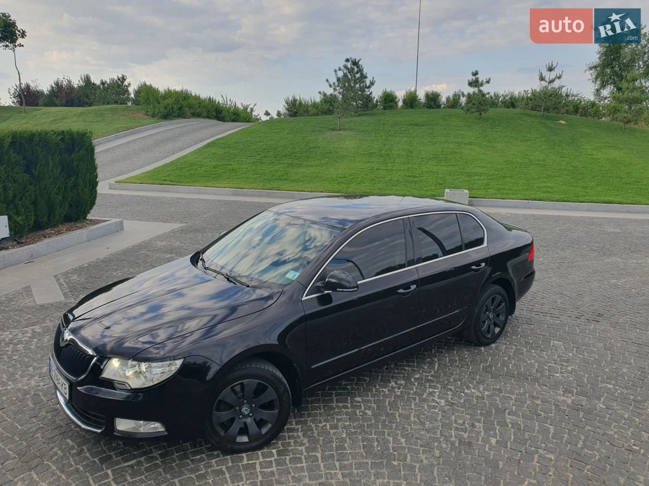 2012 Skoda Superb - мініатюра 5