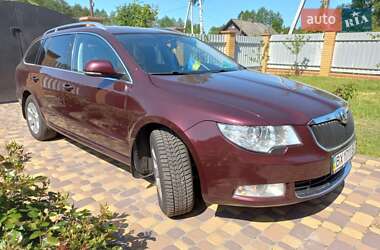 Skoda Superb  2010