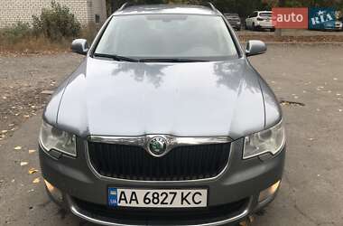 Skoda Superb  2012