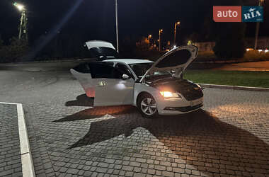 Skoda Superb  2017