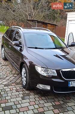 Skoda Superb  2012