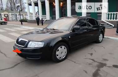 Skoda Superb  2005