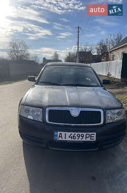 Skoda Superb  2005