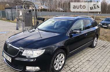 Skoda Superb  2011