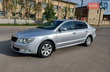 Skoda Superb 2012
