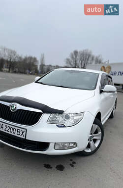Skoda Superb  2013