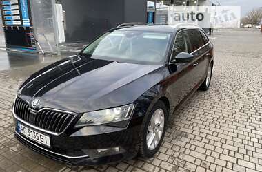 Skoda Superb  2017