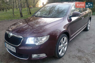 Skoda Superb  2008
