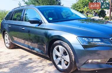 Skoda Superb  2016
